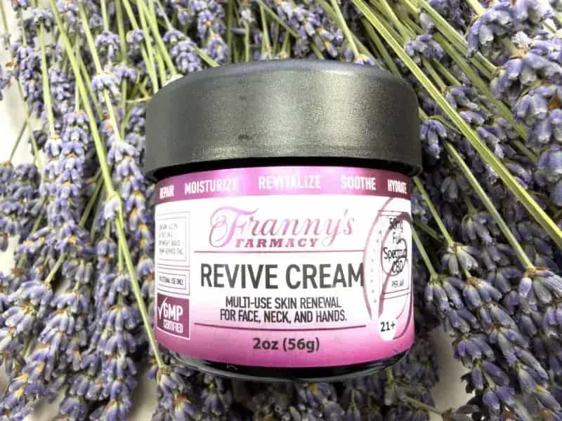 Revive Cream – Fórmula de Renovación Multiuso para la Piel (Crema Facial Antiedad de Espectro Completo) (50mg)